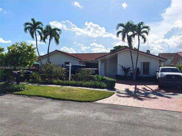 2 of 19 - 1220 Sw 104th Avenue, Miami, FL
