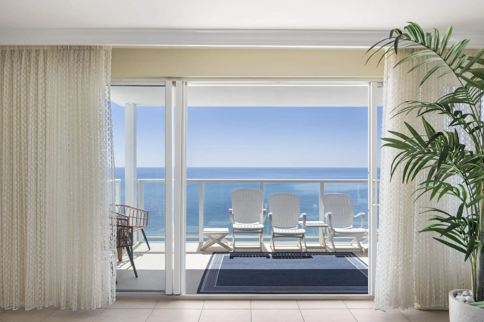 3900 N Ocean Drive #11h, Lauderdale-by-the-sea