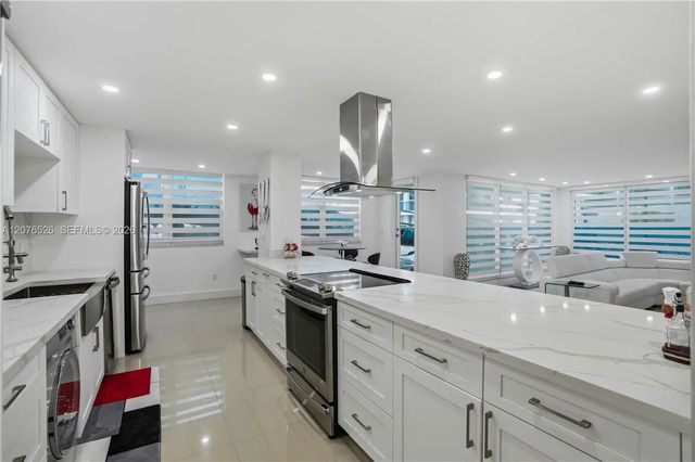 3 of 57 - 2751 S Ocean Drive #301s, Hollywood, FL