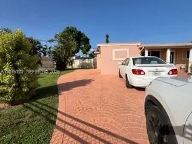 2 of 24 - 17201 Nw 54th Court, Miami Gardens, FL