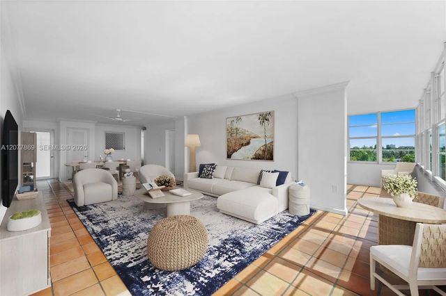 4 of 41 - 401 Se 25th Avenue #605, Fort Lauderdale, FL
