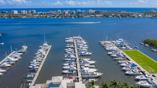 3 of 45 - 806 E Windward Way #524, Lantana, FL