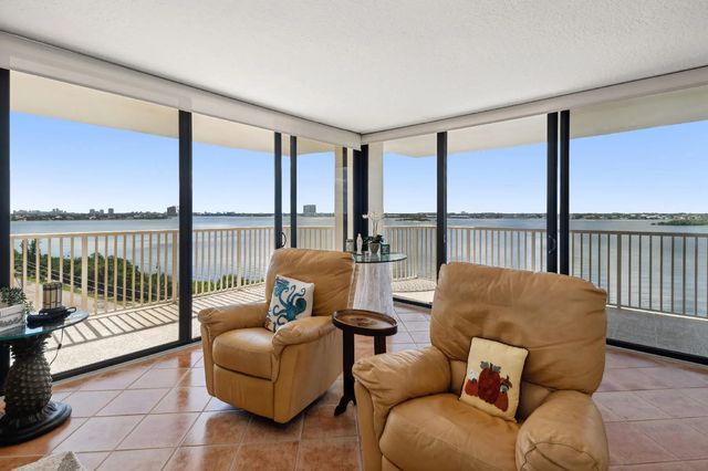 2 of 32 - 5480 N Ocean Drive #b7c, Singer Island, FL