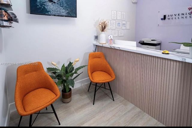 13750 Nw 107th Avenue #204, Hialeah Gardens