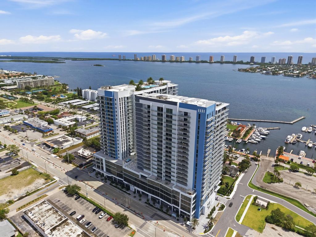 220 Lake Shore Drive #1407, Lake Park