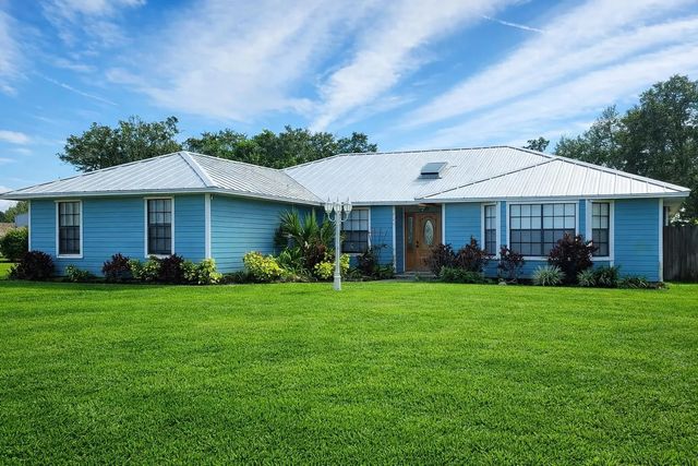 728 N Fischer Circle, Sebastian