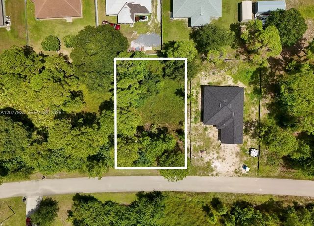 523 Summit Avenue, Lehigh Acres