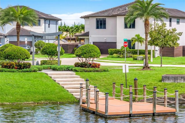 2 of 37 - 9121 Nw 161st Terrace, Miami Lakes, FL