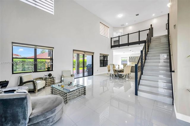 4 of 37 - 9121 Nw 161st Terrace, Miami Lakes, FL