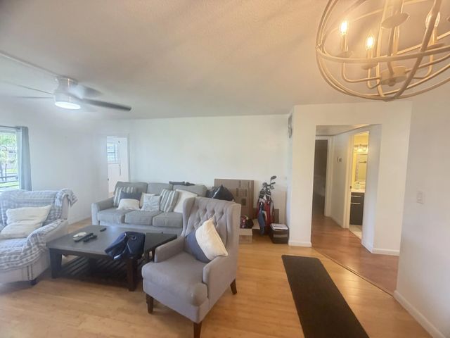4 of 10 - 2640 Garden Drive S #202, Lake Worth, FL
