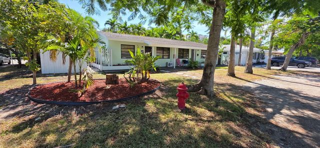 3 of 11 - 1044 Ne 10th Avenue, Fort Lauderdale, FL