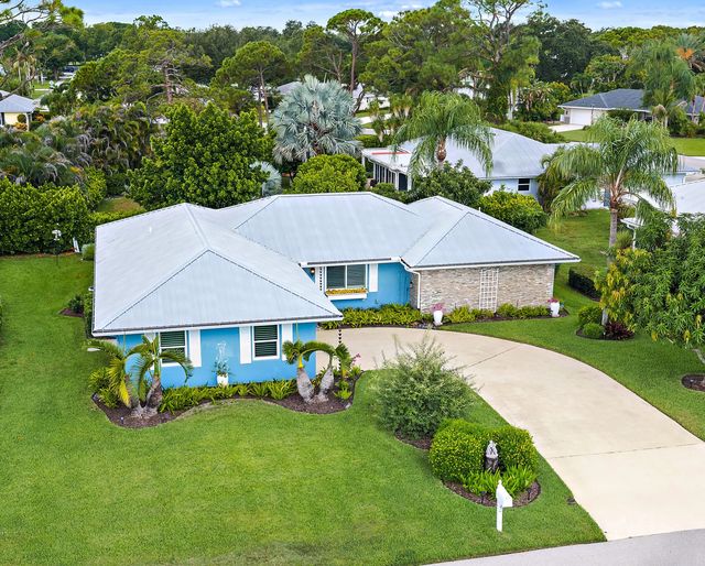 18334 Se Tee Lane, Tequesta