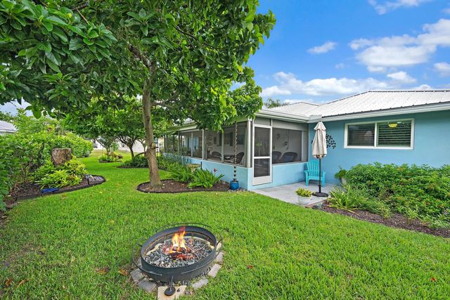 3 of 27 - 18334 Se Tee Lane, Tequesta, FL