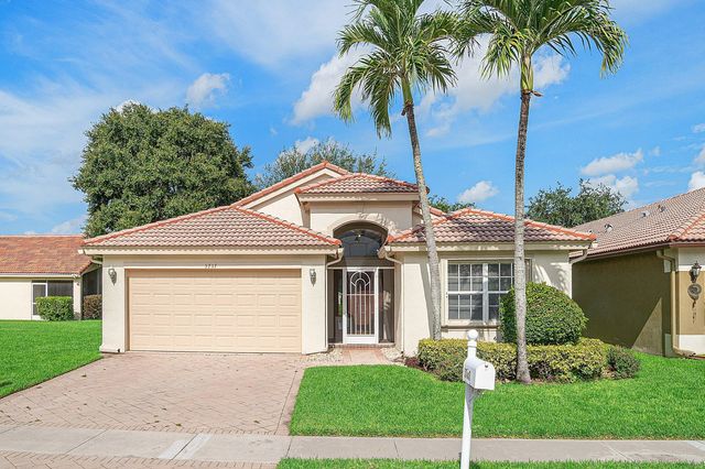 5737 Royal Club Drive, Boynton Beach