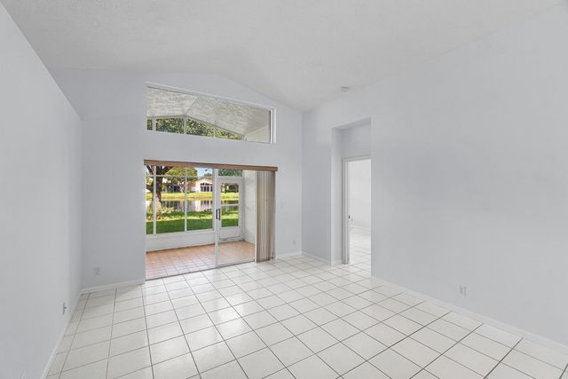 5 of 42 - 5737 Royal Club Drive, Boynton Beach, FL