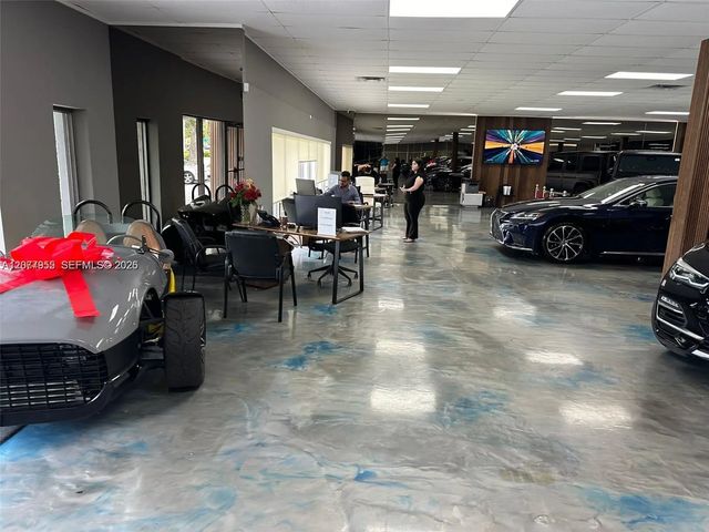 5 of 20 - 601 N State Road 7, Plantation, FL
