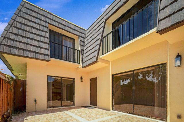 3 of 30 - 4675 Cherry Road, West Palm Beach, FL