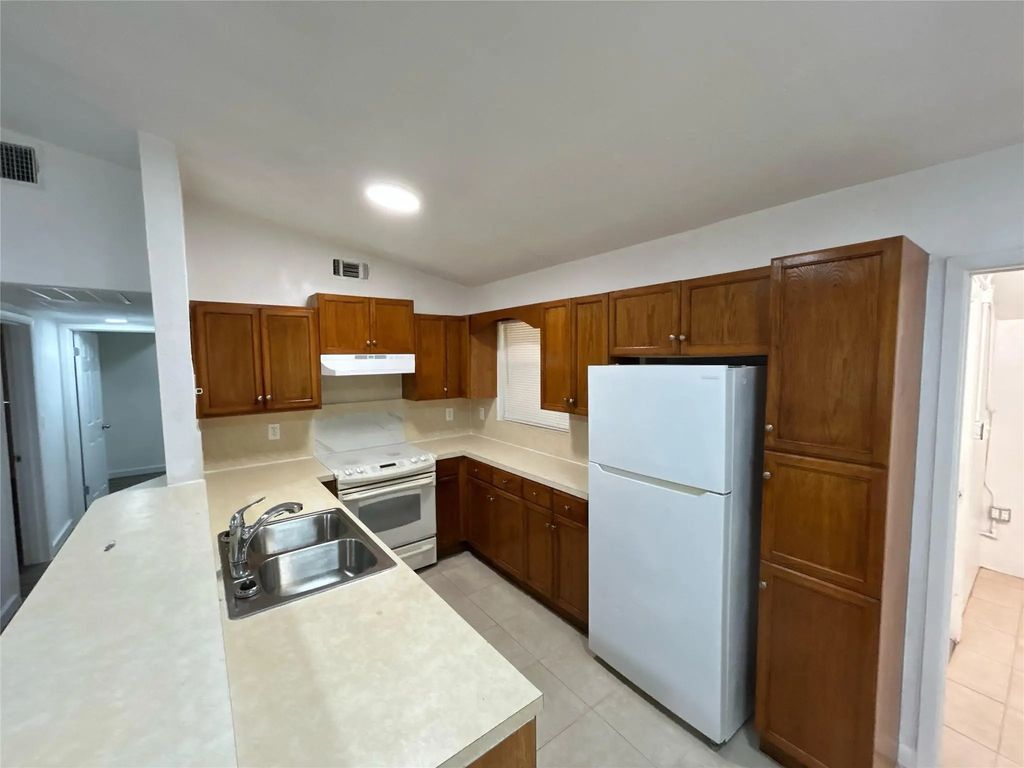 417 Sw 25th Terrace, Fort Lauderdale