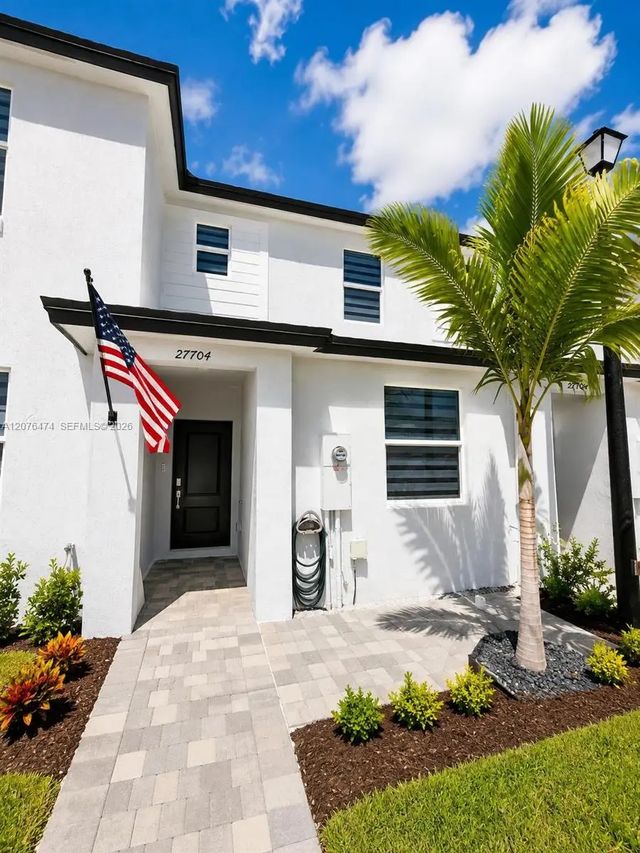 27704 Sw 156, Homestead