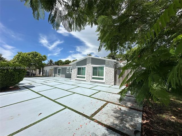 2 of 9 - 15244 Sw 108th Court, Miami, FL