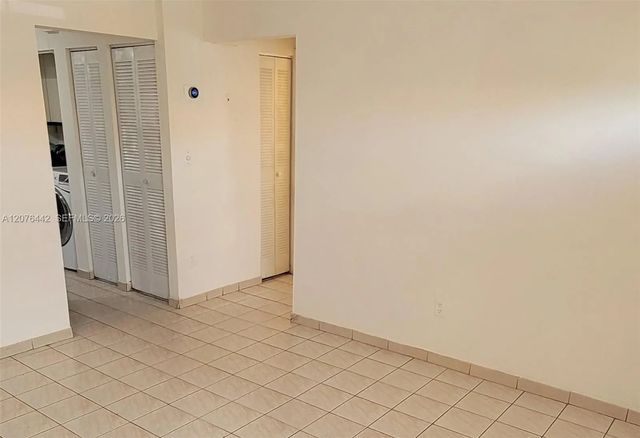 4 of 22 - 2121 W 54th Street, Hialeah, FL