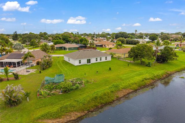 4 of 26 - 2386 Se Manor Avenue, Port St. Lucie, FL