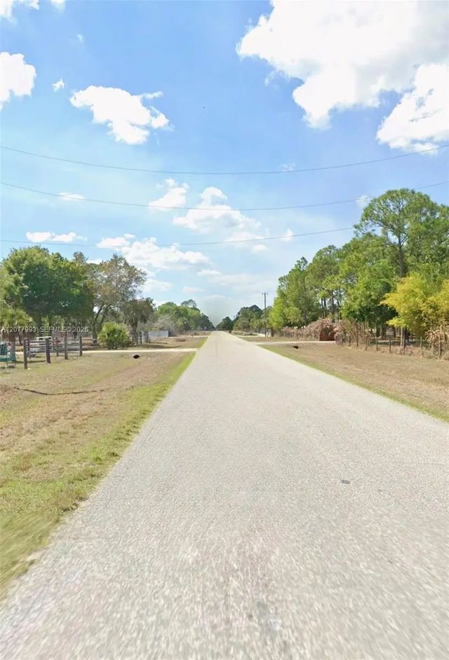 4 of 7 - 536 Hunting Club Avenue, Clewiston, FL