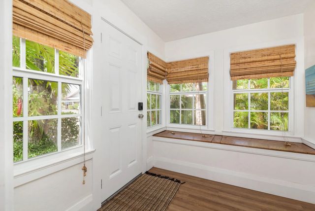 3 of 29 - 609 Palm Street, West Palm Beach, FL