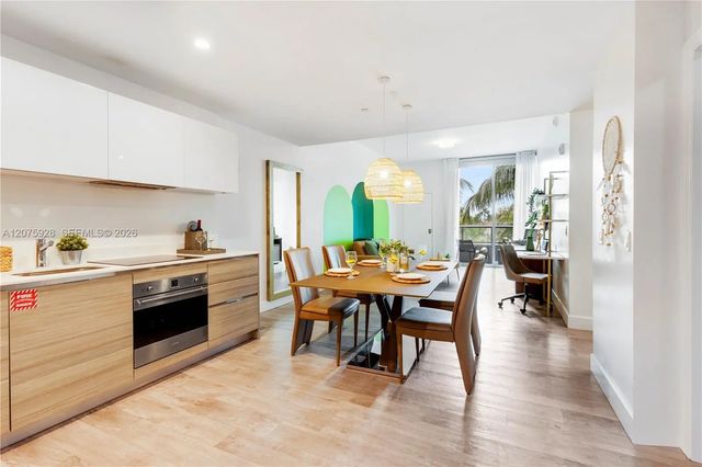 777 N Ocean Drive #n214, Hollywood