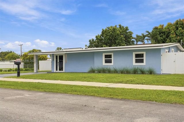 3 of 48 - 4035 Sw 108th Avenue, Miami, FL