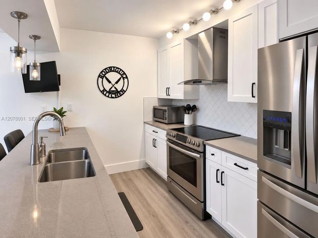 2 of 26 - 1200 Sw 118th Terrace #1200, Davie, FL