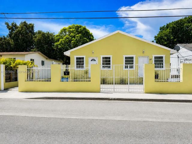 30 Nw 50th Street, Miami
