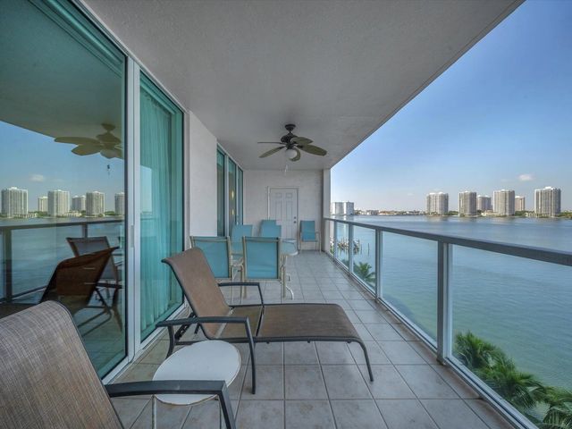 5 of 40 - 18100 N Bay Road #707, Sunny Isles Beach, FL