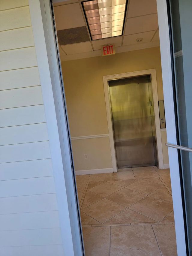 4 of 23 - 829 18th #c-2, Vero Beach, FL