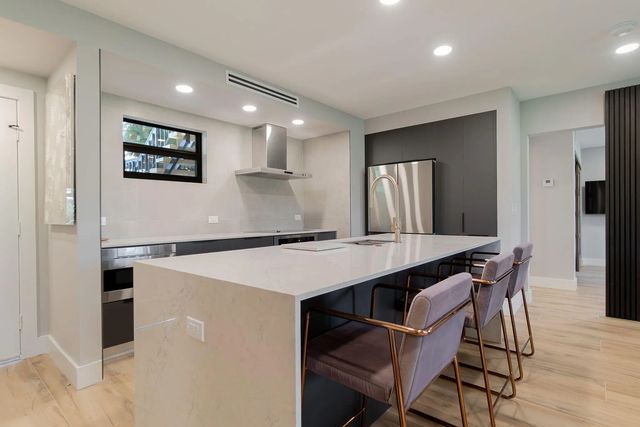 5 of 54 - 13334 Polo Club Road #apt 224, Wellington, FL