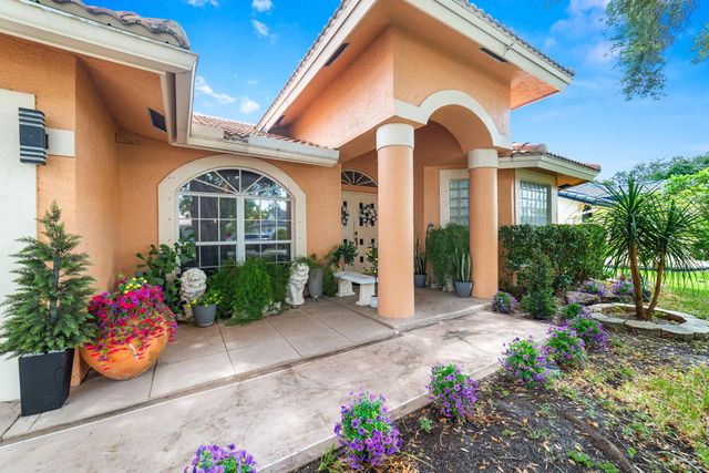 3 of 44 - 4477 Nw 89th Way, Coral Springs, FL
