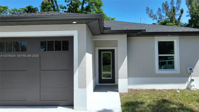 2 of 41 - 2323 Unity Avenue, Fort Myers, FL