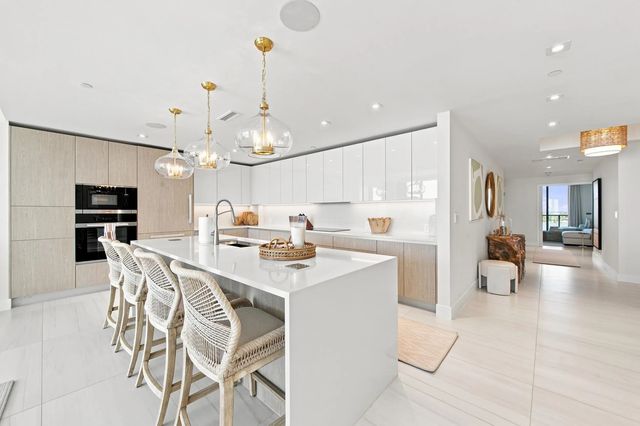 2 of 50 - 3100 N Ocean Drive #p-ph4, Singer Island, FL