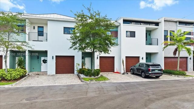 808 Nw 44th Terrace, Plantation
