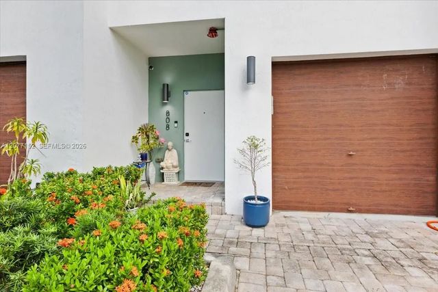 5 of 41 - 808 Nw 44th Terrace, Plantation, FL