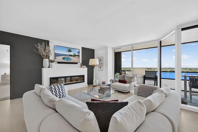 3 of 46 - 100 Lakeshore Drive #1654, North Palm Beach, FL