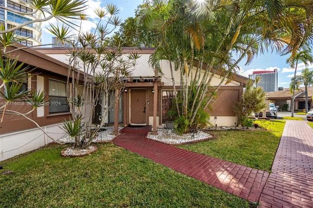 401 Leslie Drive, Hallandale Beach
