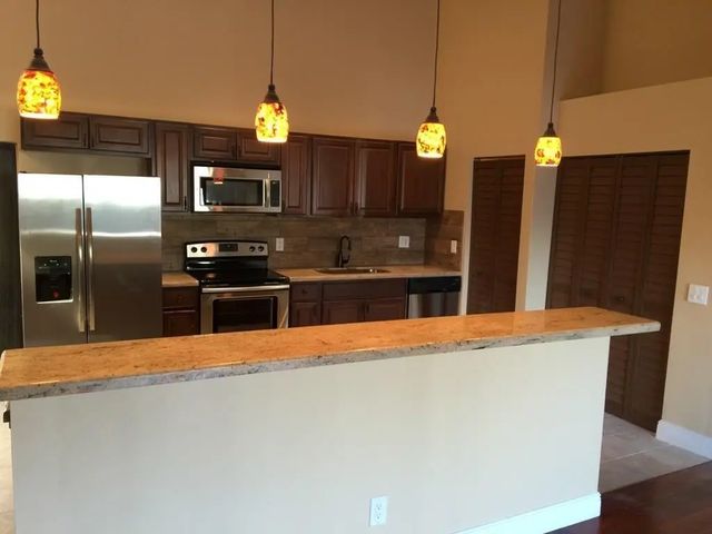 5 of 18 - 401 Leslie Drive, Hallandale Beach, FL