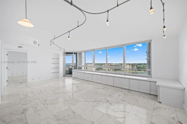 2 of 19 - 400 S Pointe Drive #1905, Miami Beach, FL