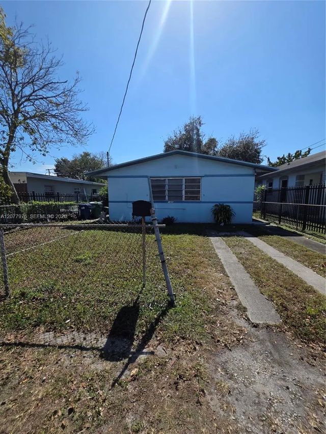 2 of 2 - 1820 Nw 69th Street, Miami, FL