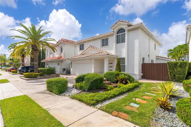 2 of 47 - 11101 Nw 72nd Terrace, Doral, FL