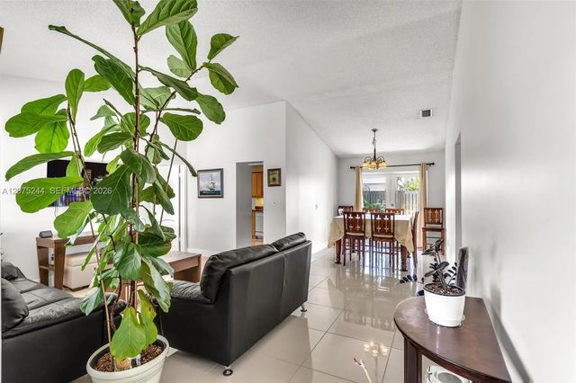 2 of 35 - 11740 Nw 39th Place, Sunrise, FL
