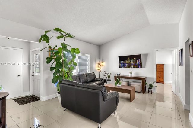 3 of 35 - 11740 Nw 39th Place, Sunrise, FL