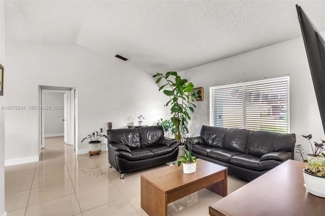 5 of 35 - 11740 Nw 39th Place, Sunrise, FL