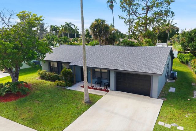 2 of 51 - 108 Santa Monica Avenue, Royal Palm Beach, FL